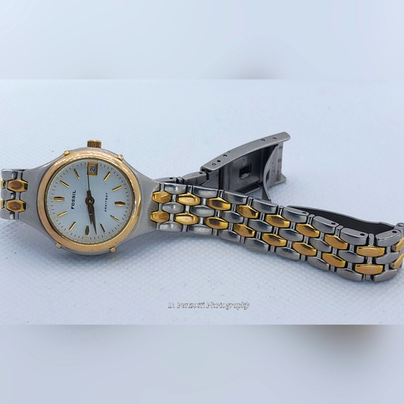 FOSSIL watch - Picture 9 of 16